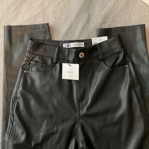 ZARA NWT Mom fit Leather Pants